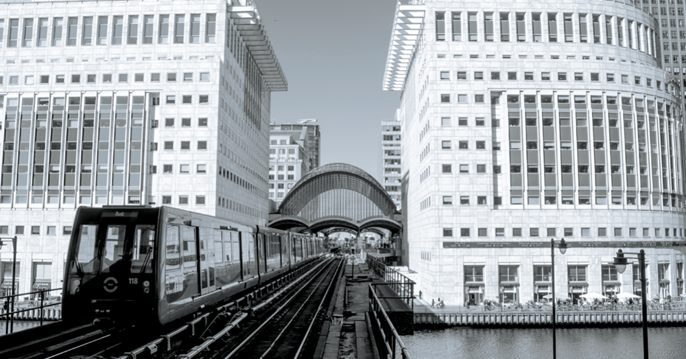 Image showing canary warf overground train pulling into station