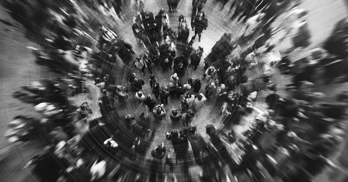 Image of large crowd of people 