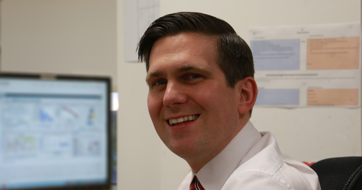 Image of David Dixon discussing big data and the benefits of starting small
